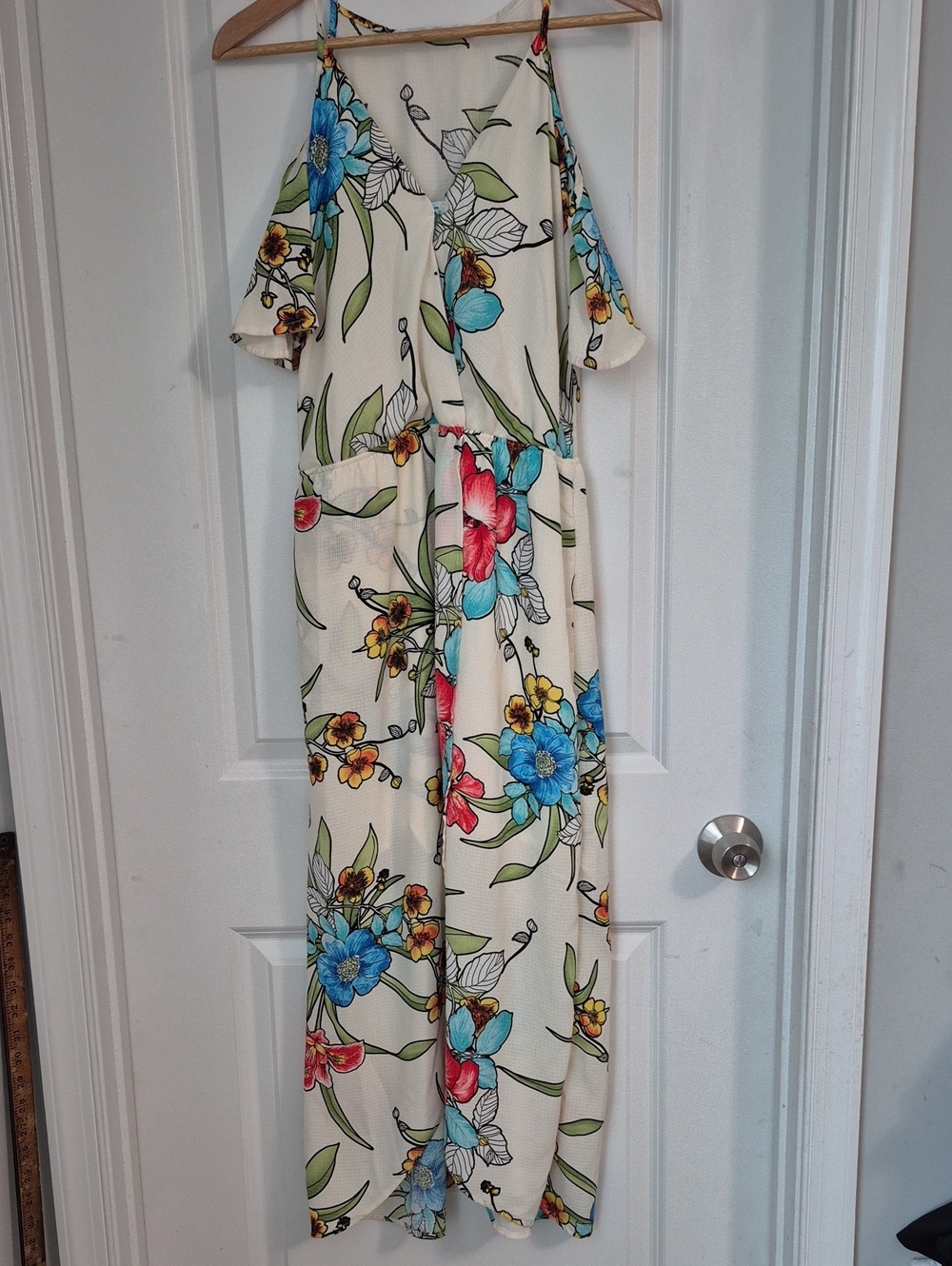 Fraiche Cream Floral Cold-Shoulder Dress with Blooms